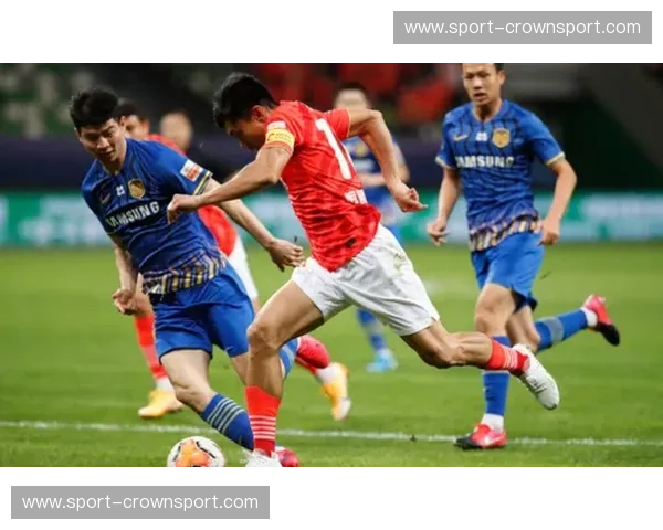 巅峰对决，尘埃落定：恒大vs苏宁经典战役回放